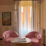Salvarezza Panzió 3*